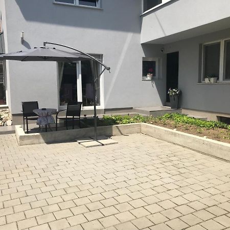 Studio Apartman Valentina Velika Mlaka Exterior photo