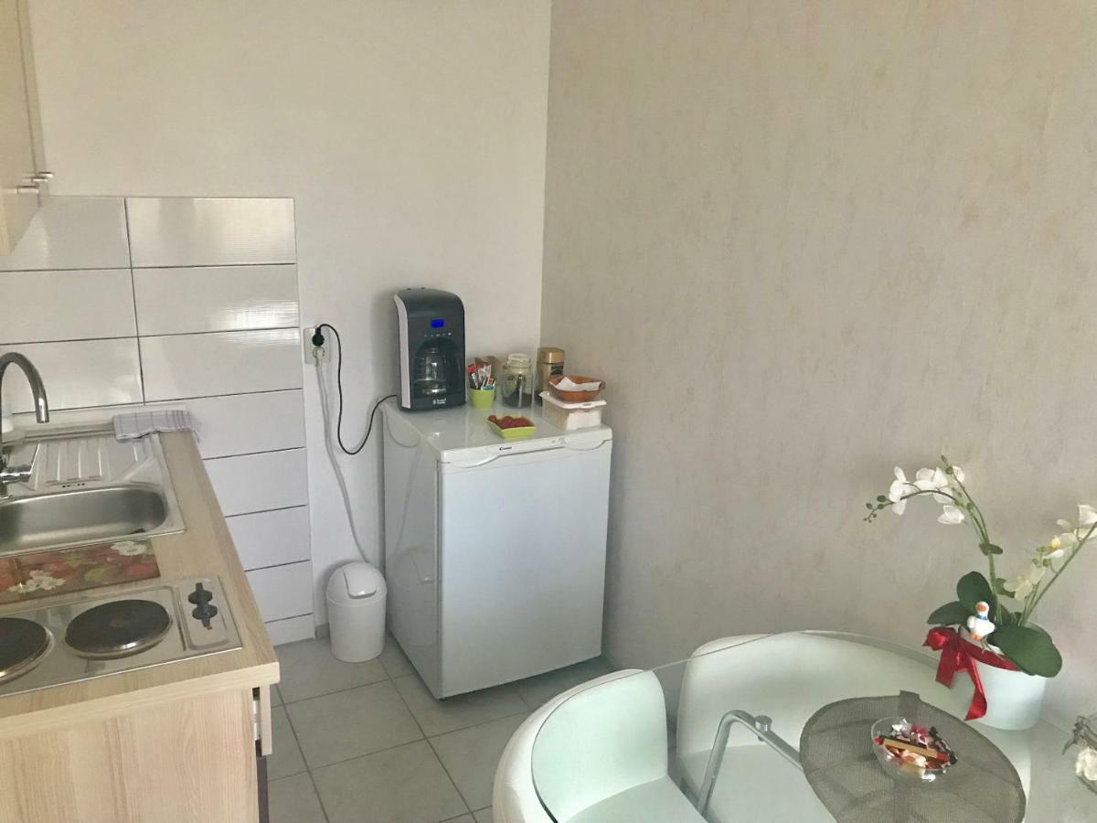 Studio Apartman Valentina Velika Mlaka Exterior photo